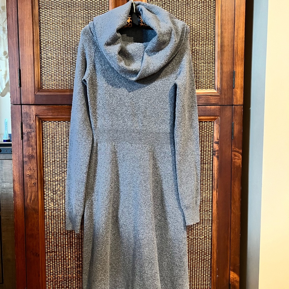 Woman’s Winter dress